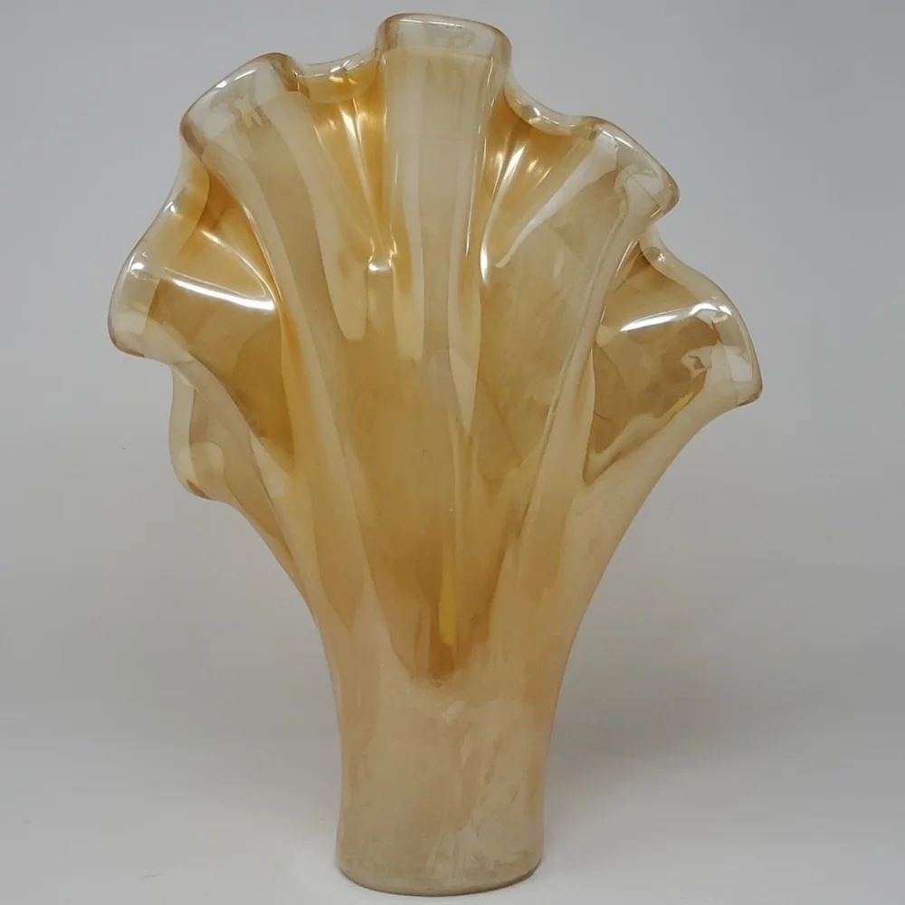 Vintage Murano Art Glass Vase Peach Pearl Clam Shell 17